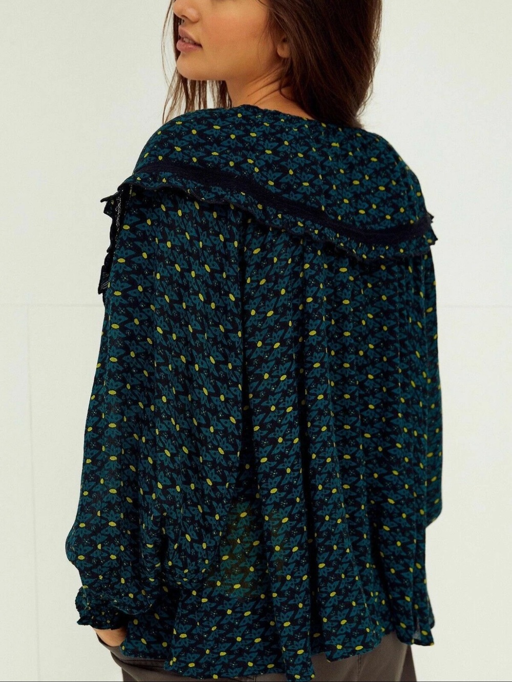 NWT Free People Black & Green Printed Button-Front Smocked Tunic - Picture 3 of 11
